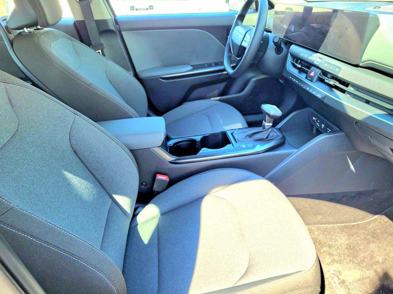 2025 Kia K4 Lx - Image 5