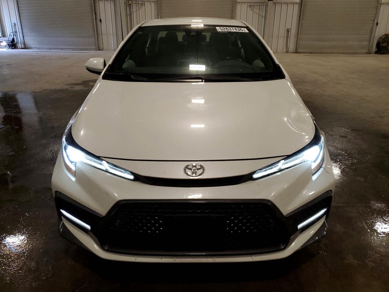 2020 Toyota Corolla Se - Image 5