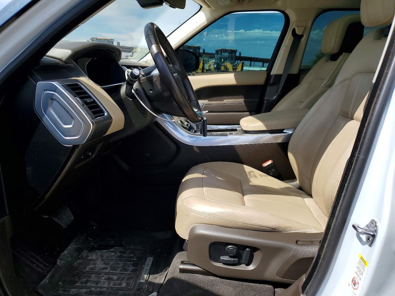 2020 Land Rover Range Rover Sport Se - Image 7
