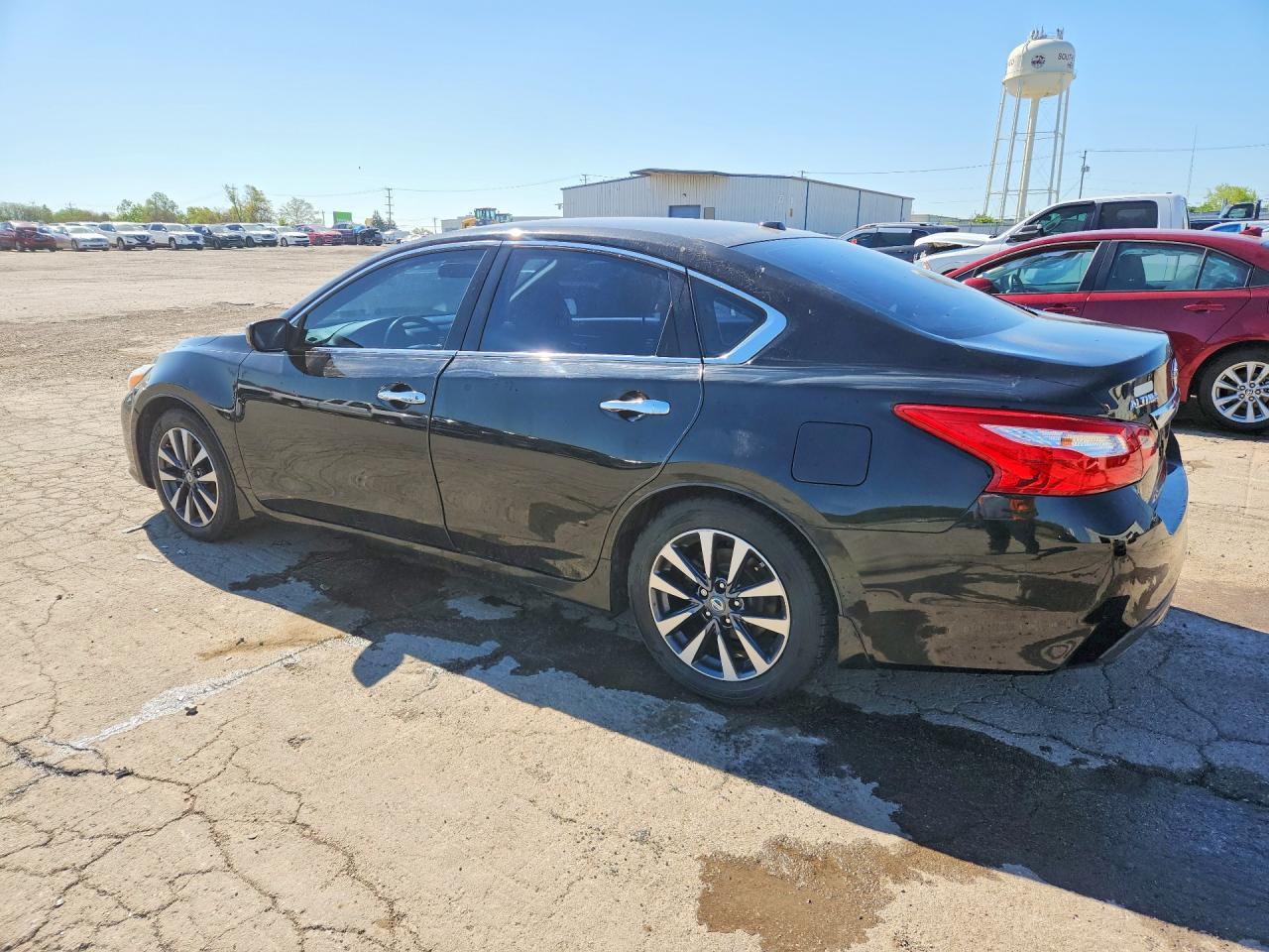 2016 Nissan Altima 2.5 Sv - Image 2