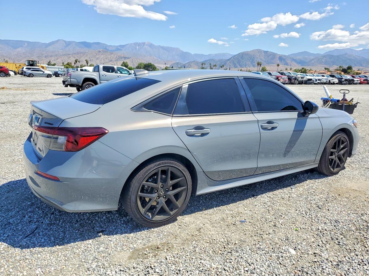 2026 Honda Civic Sport - Фото 3