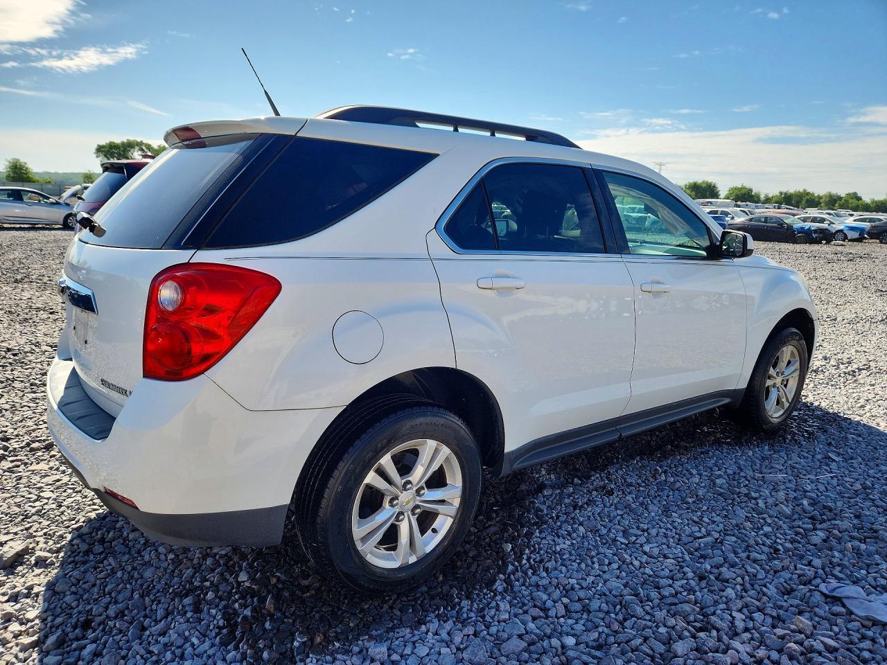 2012 Chevrolet Equinox Lt - Image 3