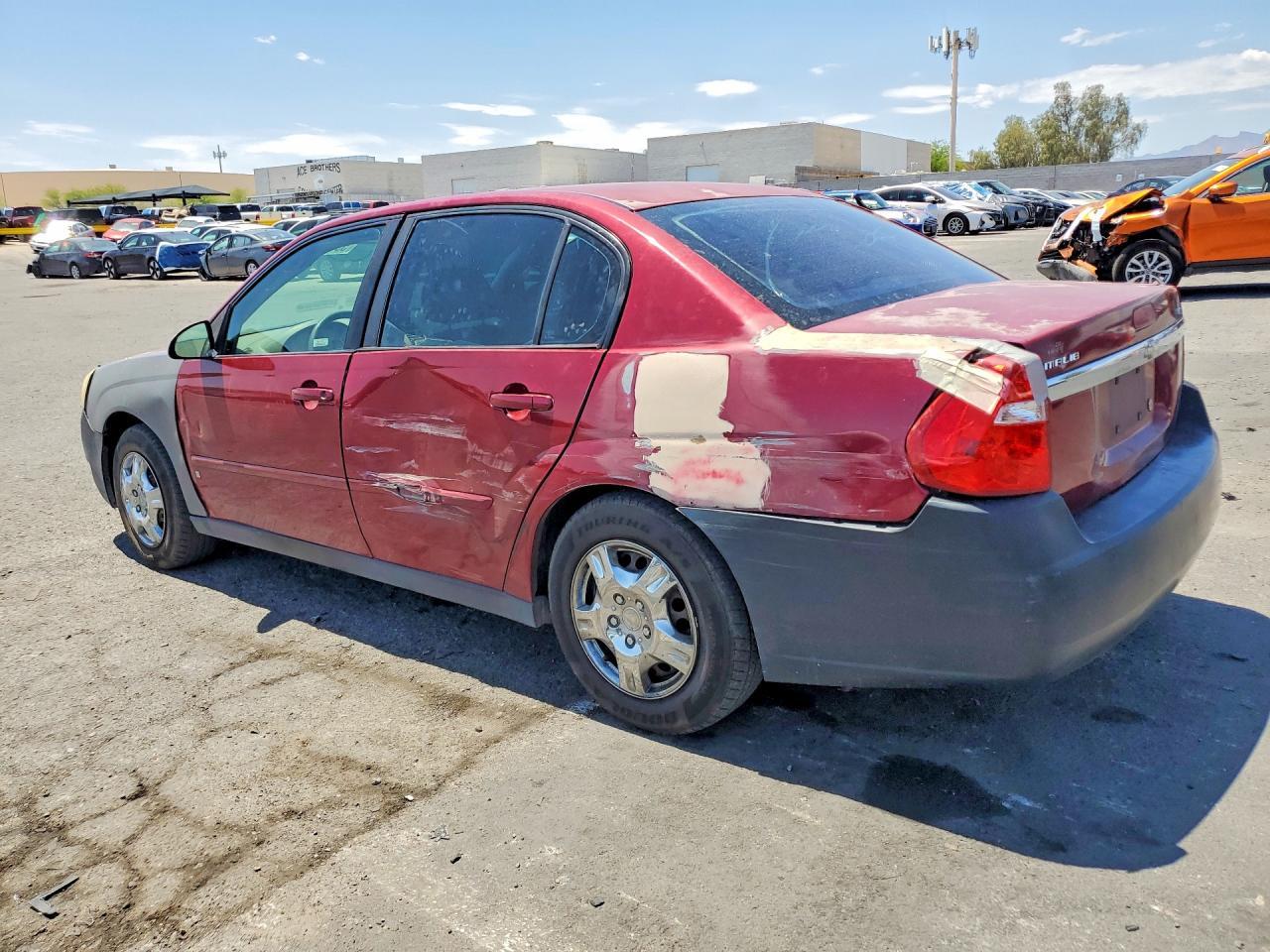 2007 Chevrolet Malibu Ls - Image 2