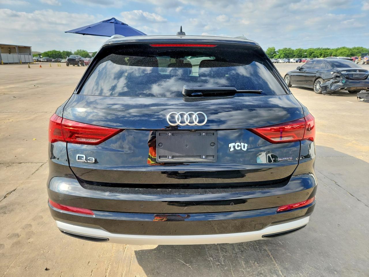 2022 Audi Q3 Premium 40 - Фото 6