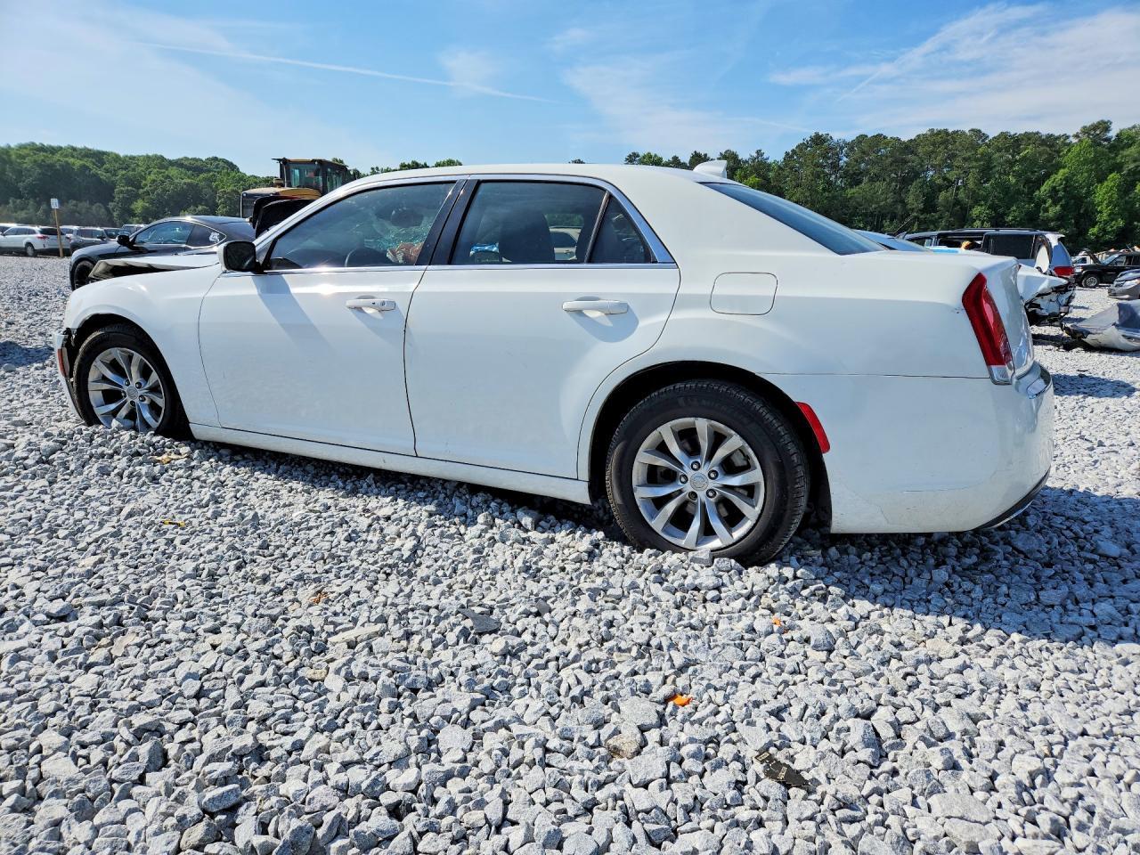 2015 Chrysler 300 Limited - Image 2
