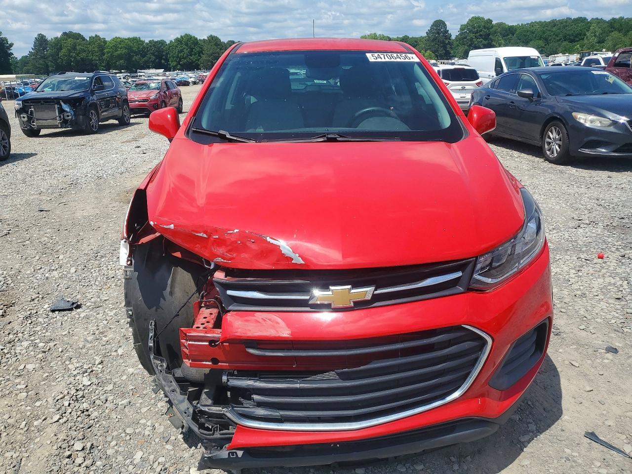 2020 Chevrolet Trax Ls - Image 5