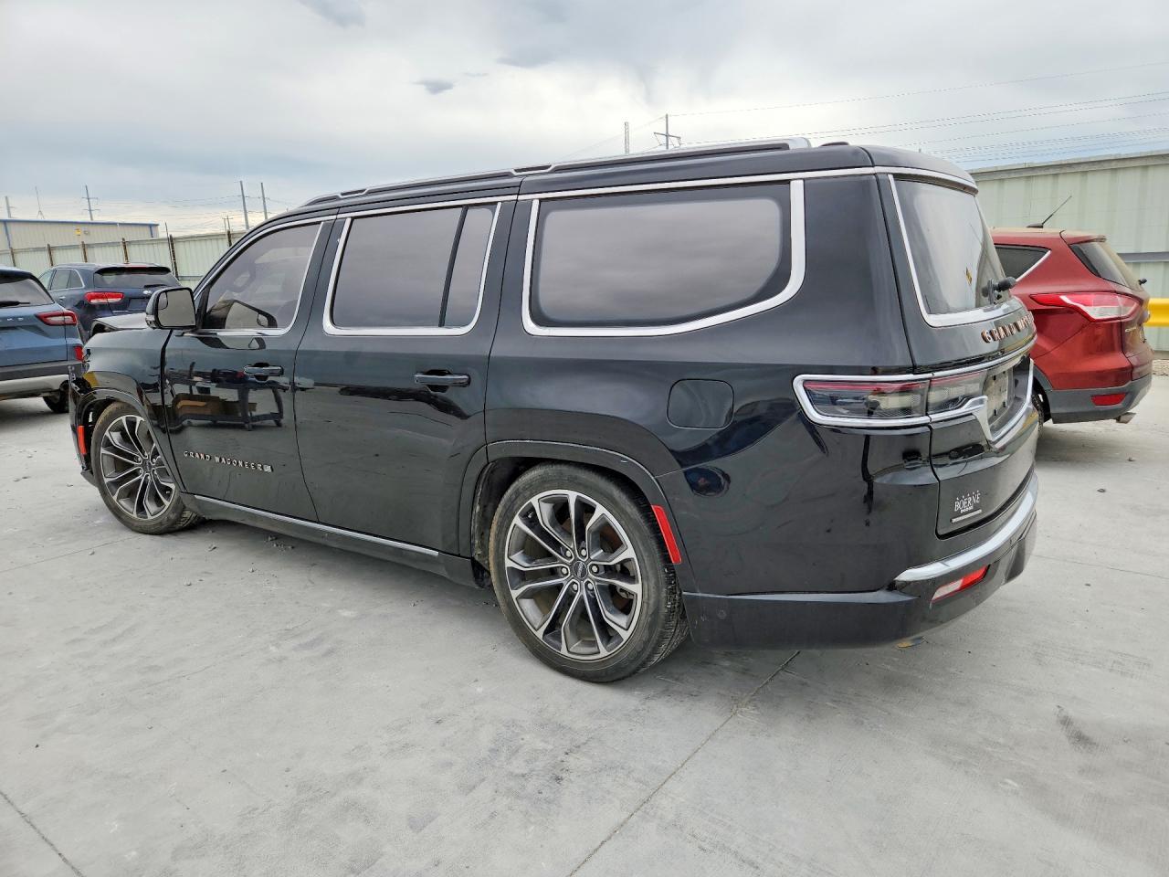 2022 Jeep Grand Wagoneer Series Iii - Фото 2