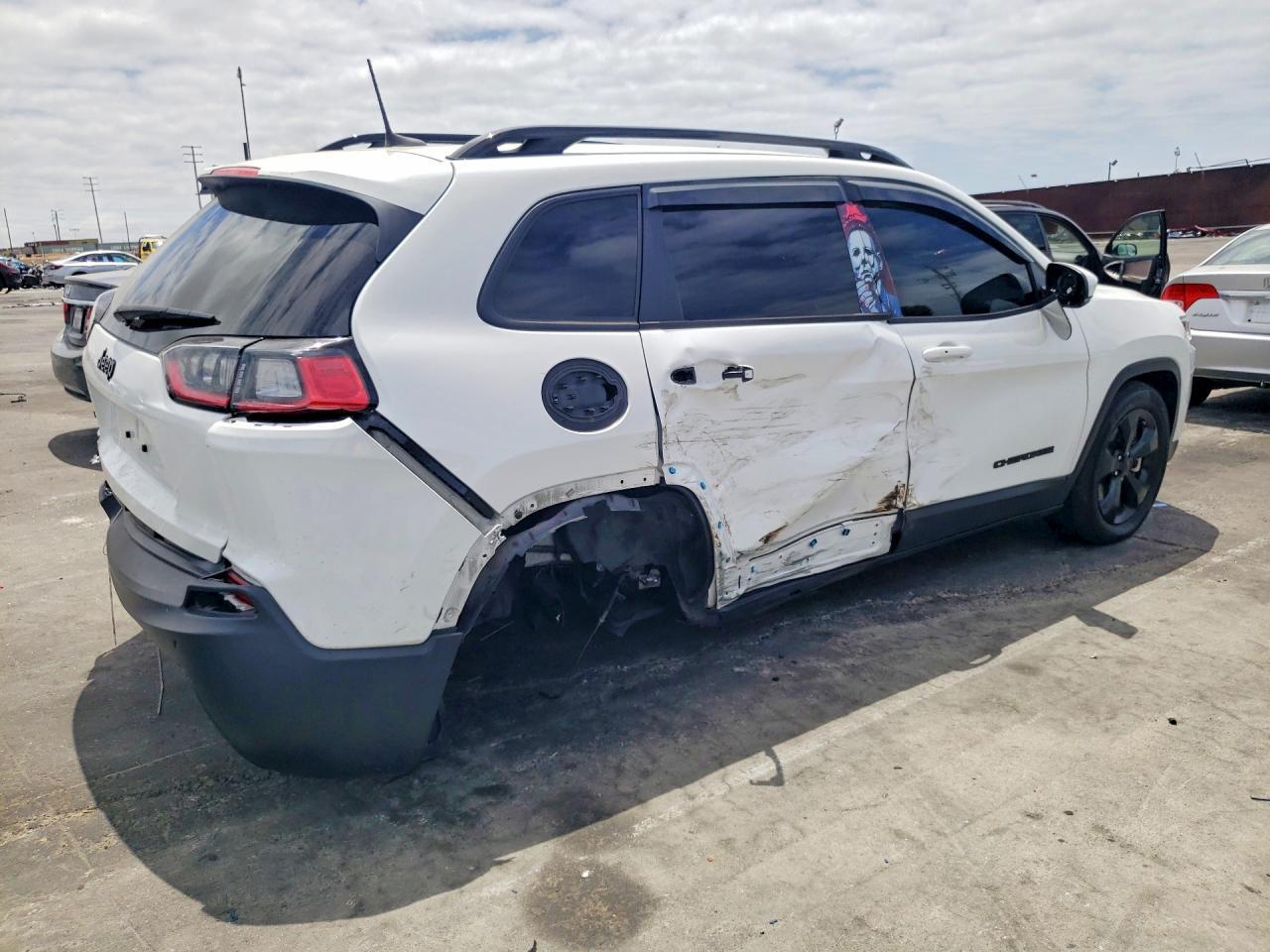2020 Jeep Cherokee Latitude Plus - Фото 3
