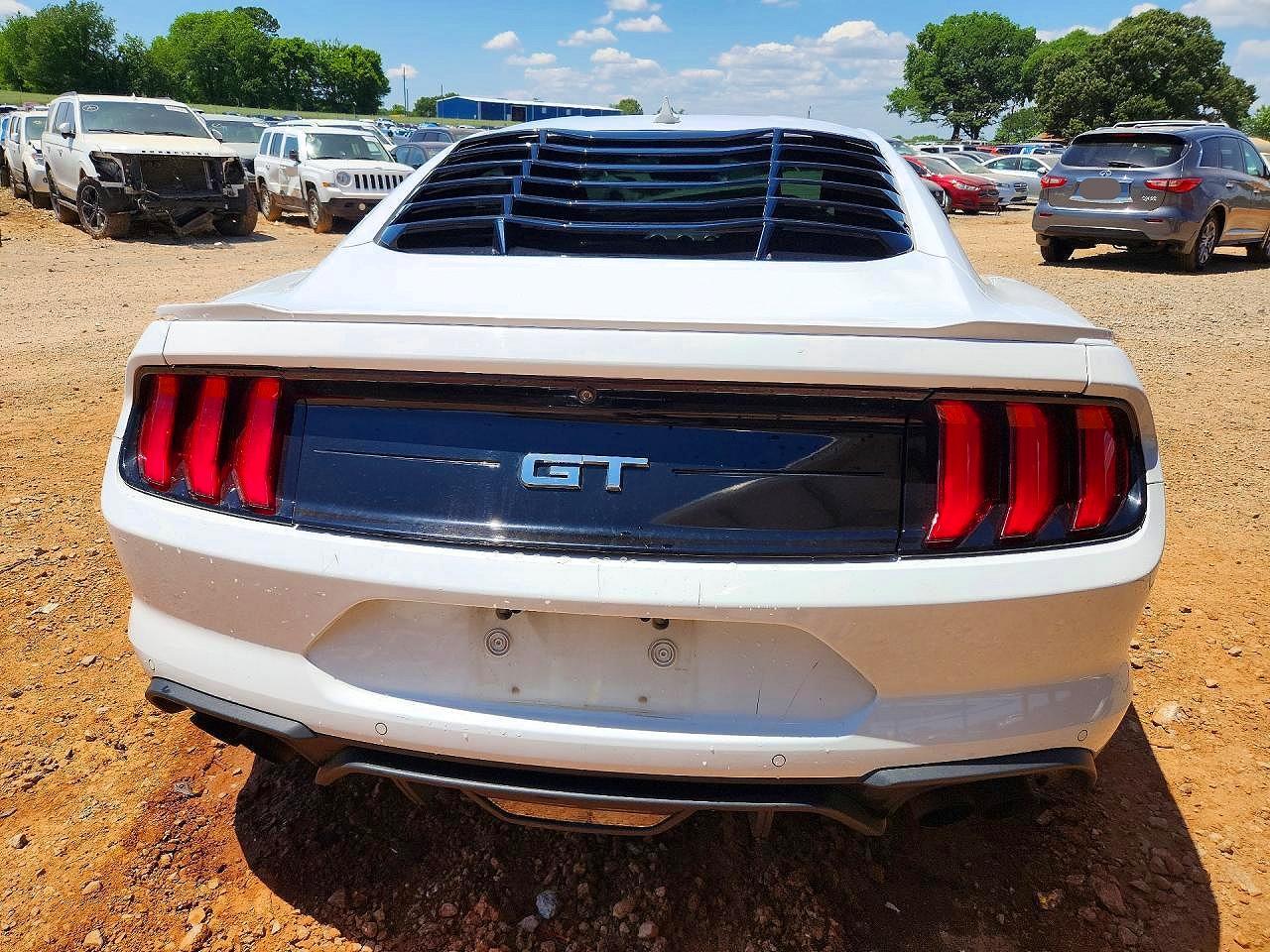 2023 Ford Mustang Gt - Фото 6
