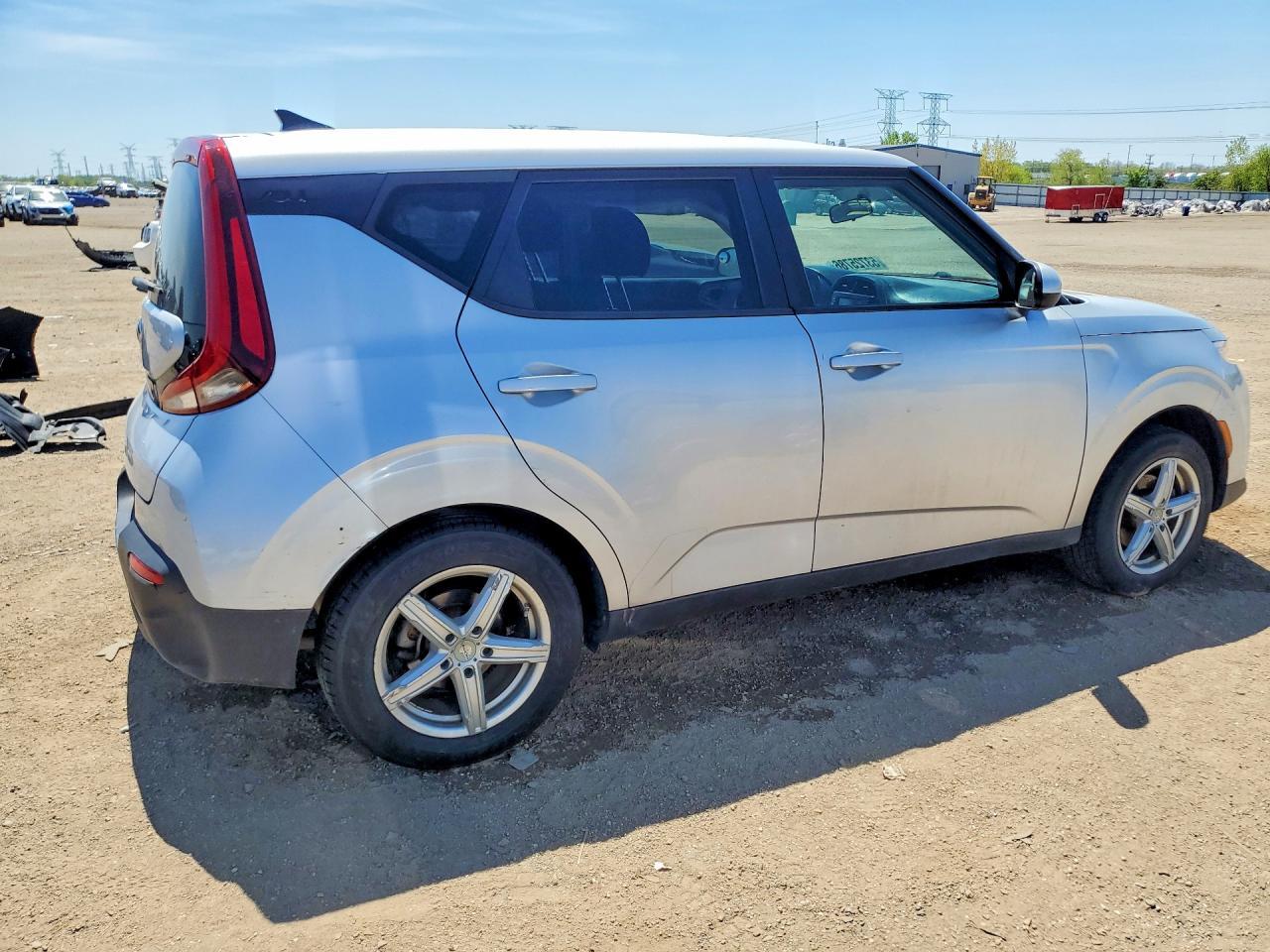 2020 Kia Soul Lx - Фото 3