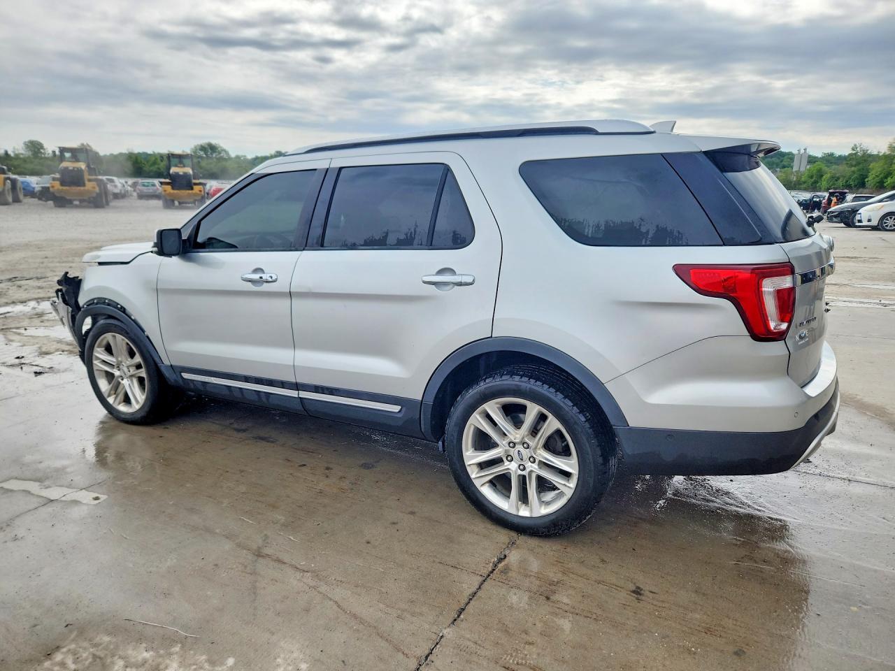 2016 Ford Explorer Limited - Фото 2
