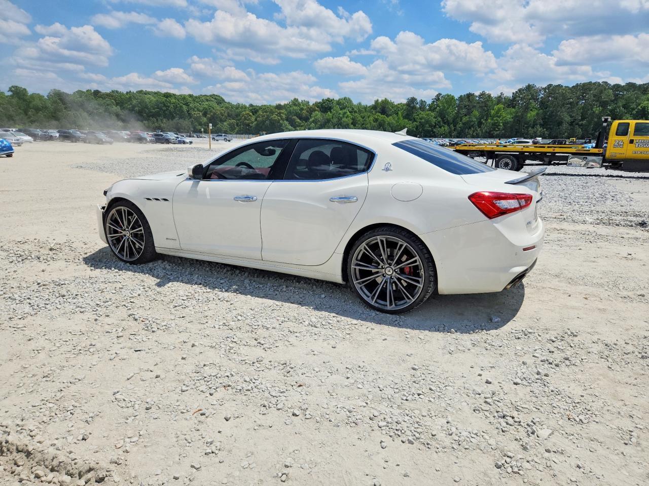 2019 Maserati Ghibli S - Image 2