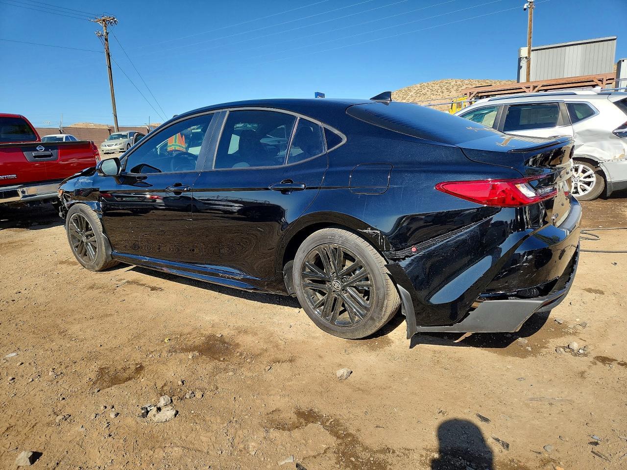 2026 Toyota Camry Se - Image 2