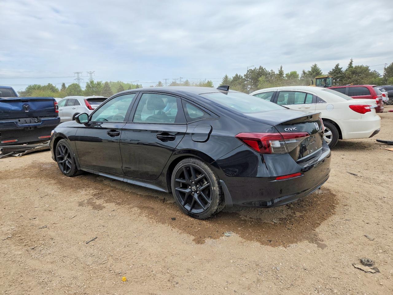 2025 Honda Civic Sport - Фото 2