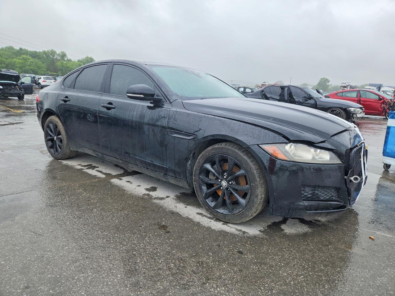 2017 Jaguar Xf Premium - Фото 4