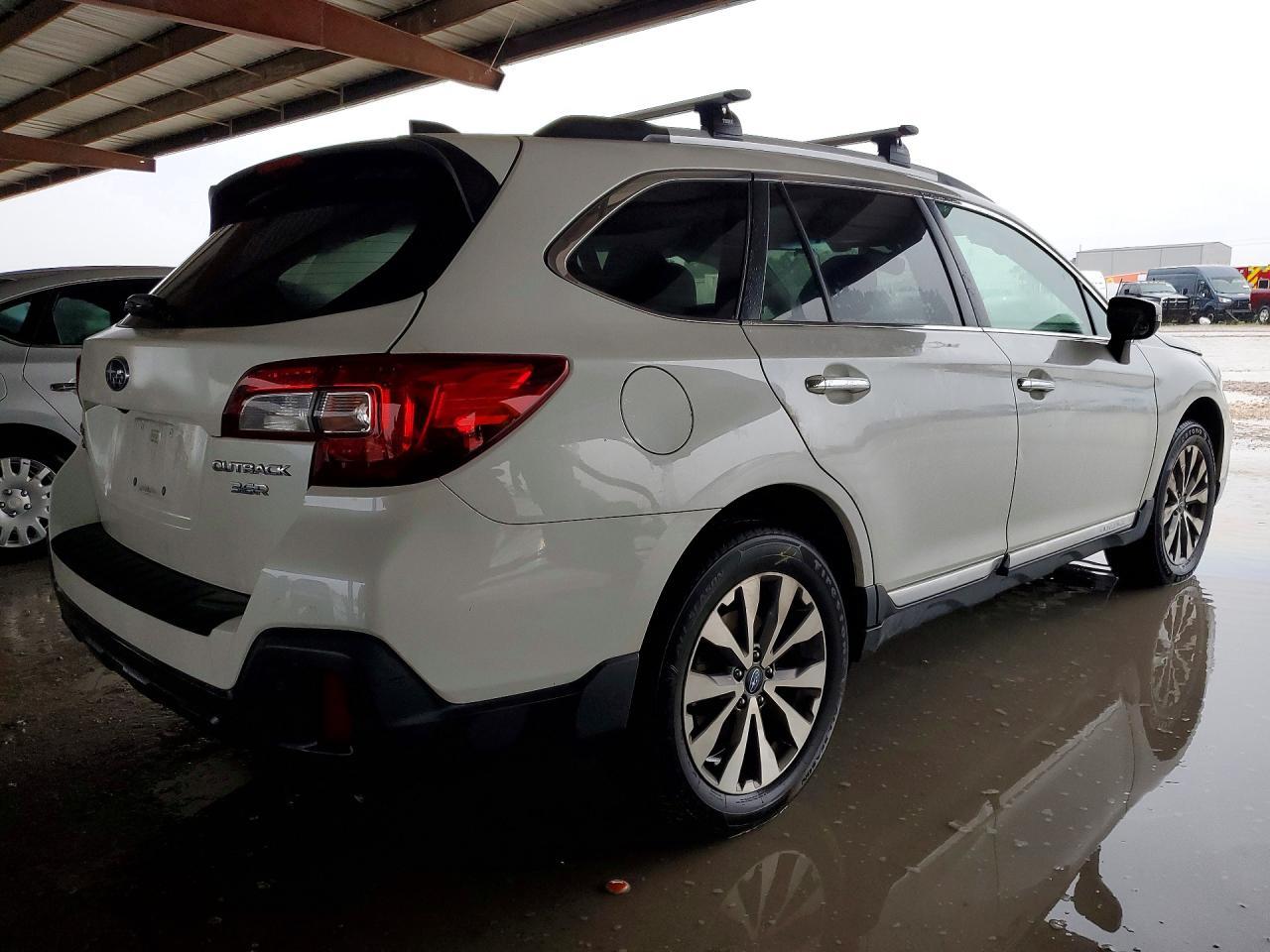 2019 Subaru Outback - Фото 3