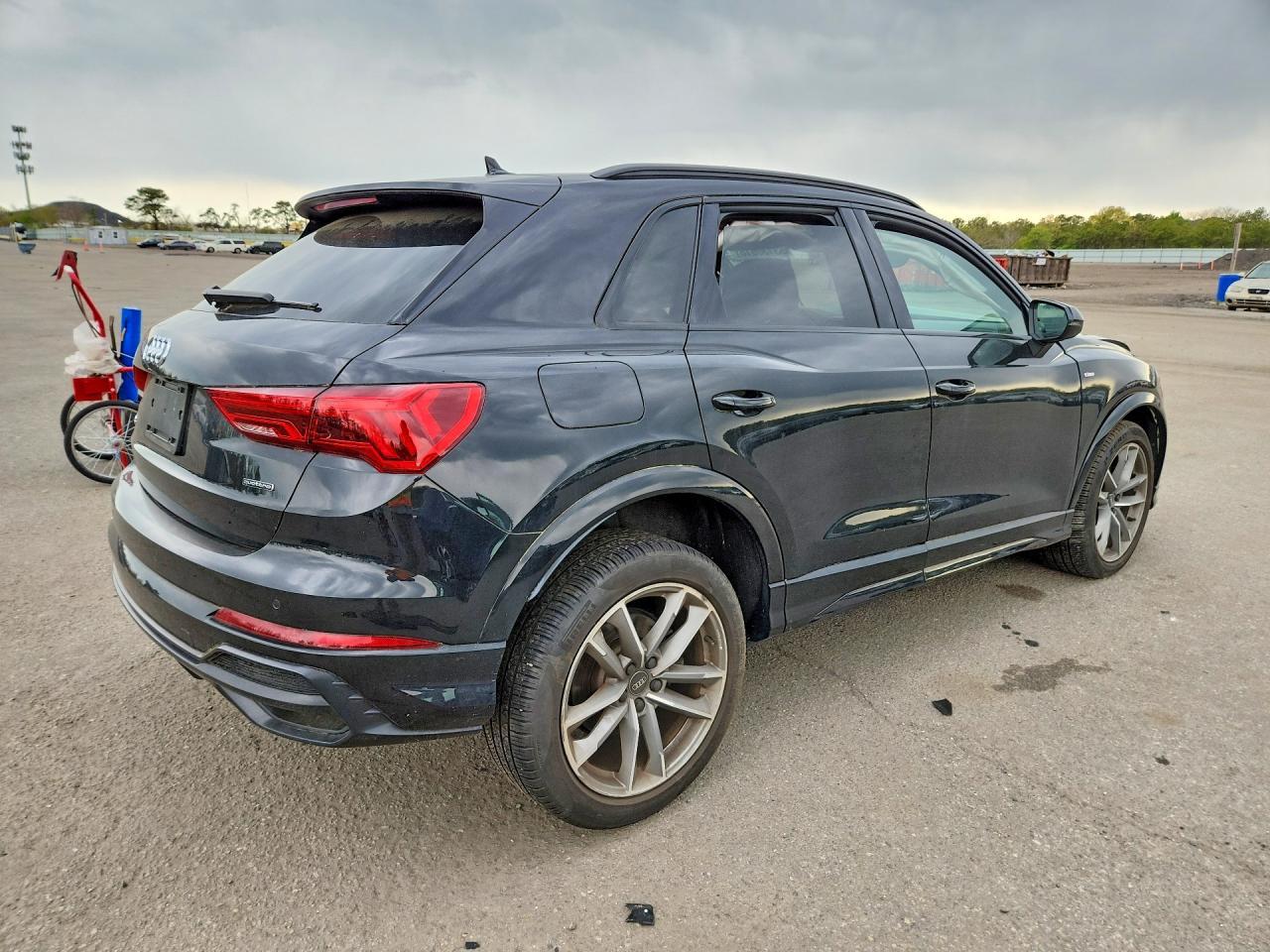 2022 Audi Q3 Quattro - Image 3