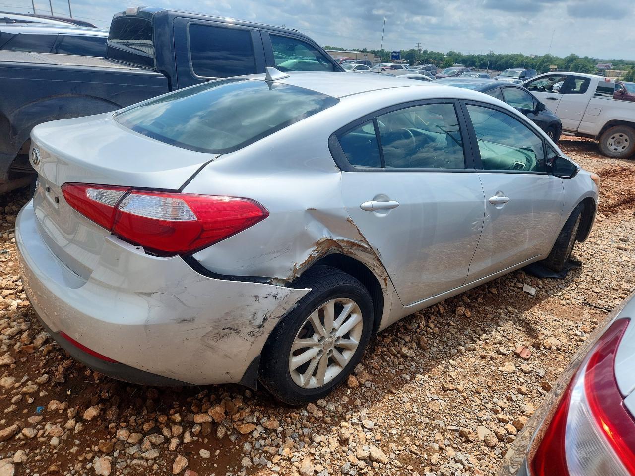 2016 Kia Forte Lx - Image 3