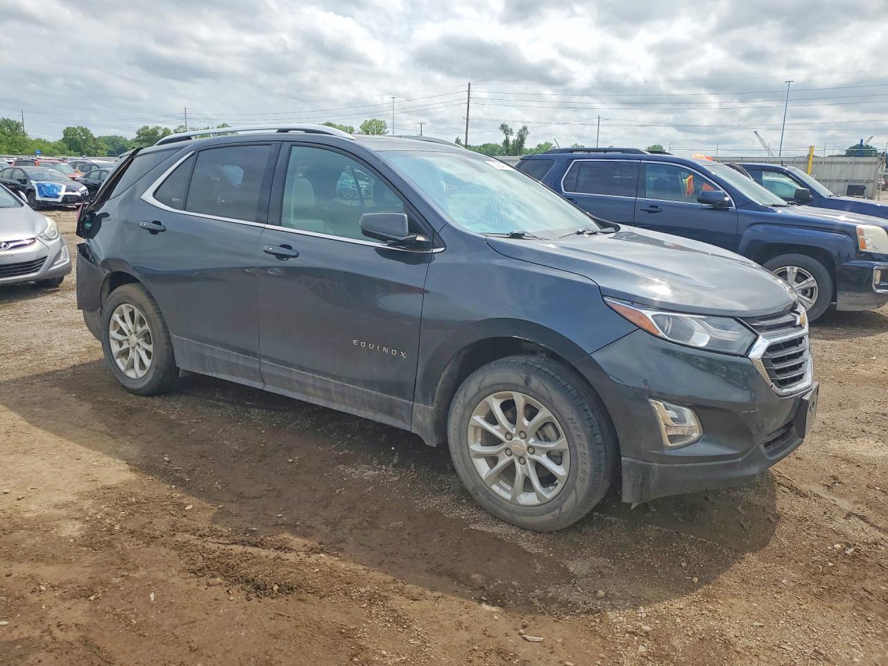 2018 Chevrolet Equinox Lt - Фото 4