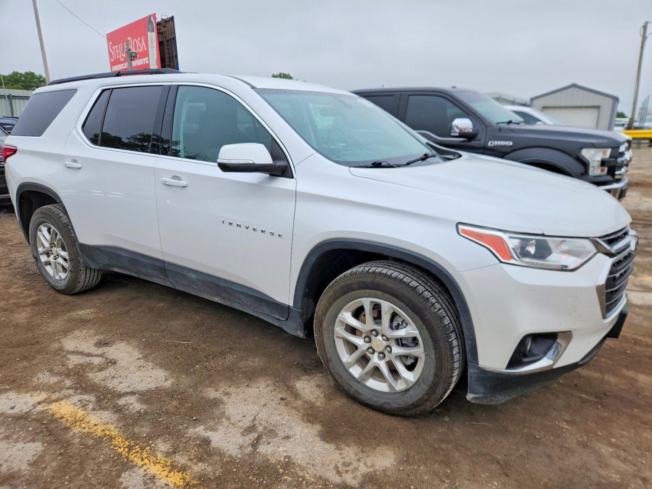 2021 Chevrolet Traverse Lt - Фото 4