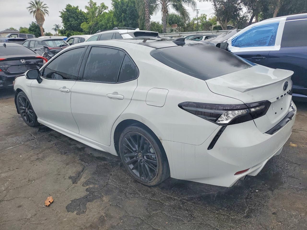 2023 Toyota Camry Xse - Image 2