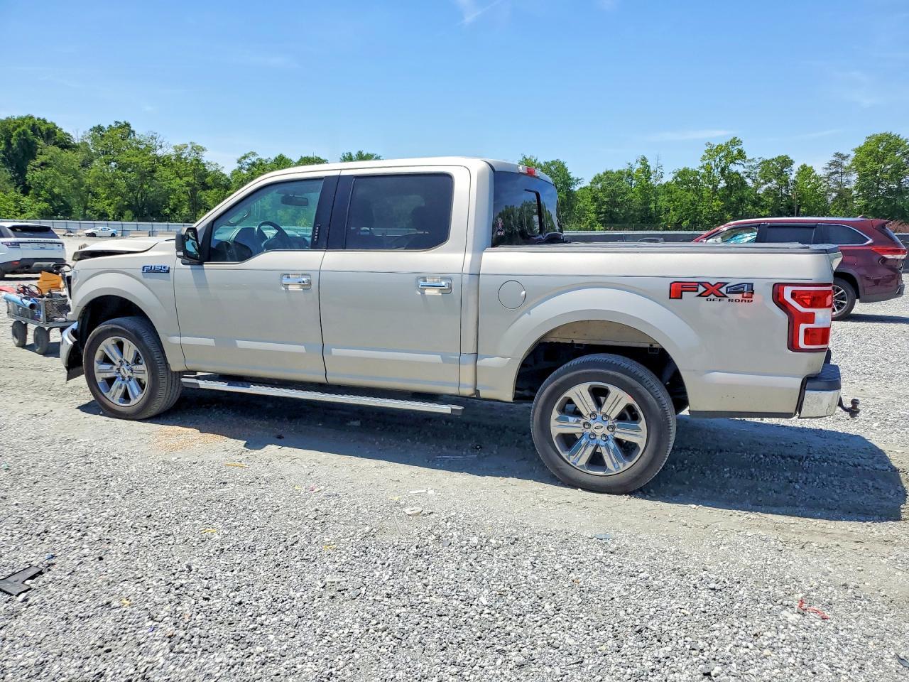 2018 Ford 150 - Фото 2