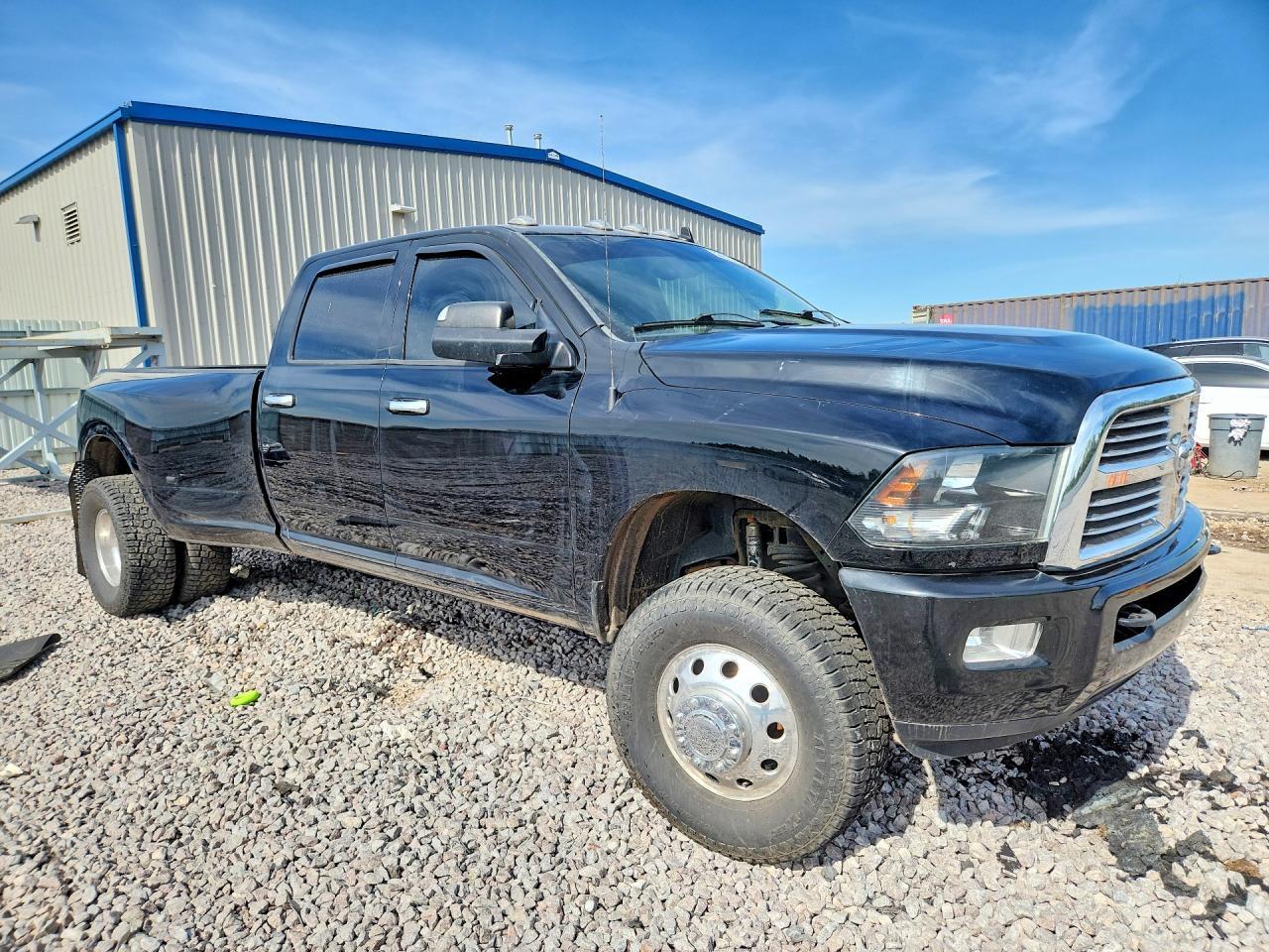 2015 Ram 3500 Slt - Image 4