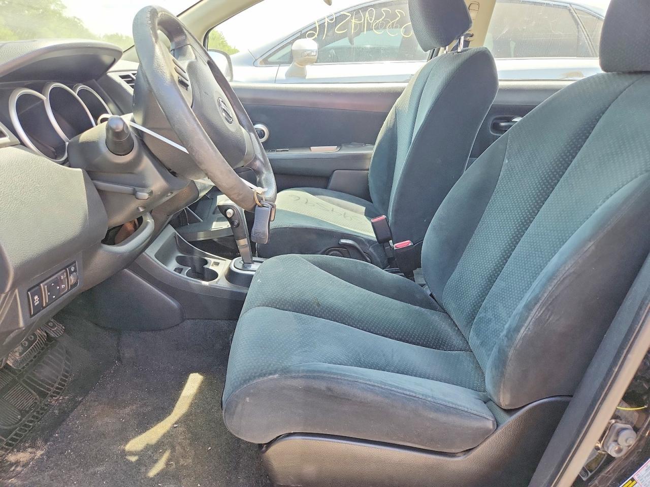2011 Nissan Versa 1.8 S - Фото 7