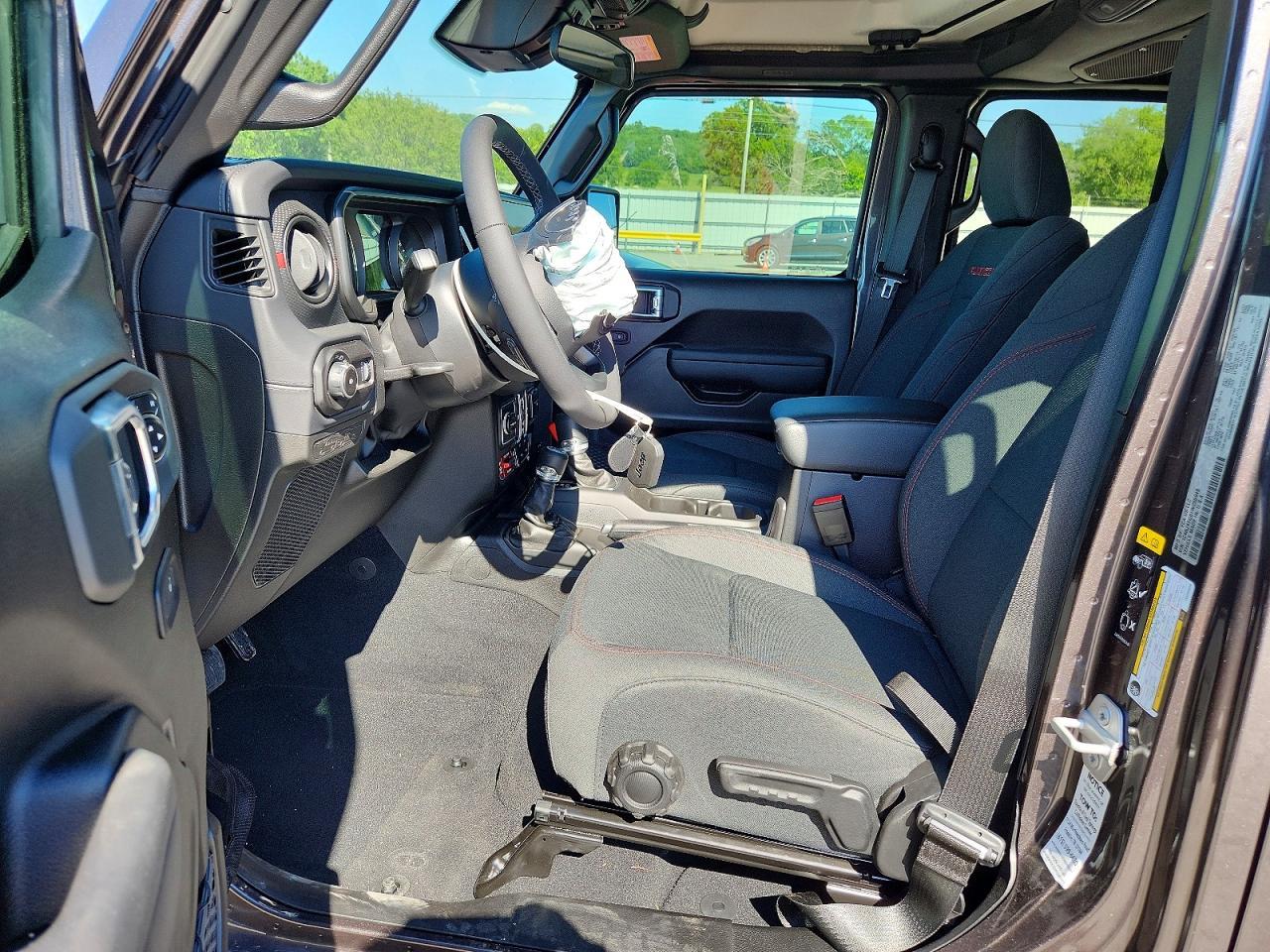 2026 Jeep Wrangler Rubicon - Фото 7