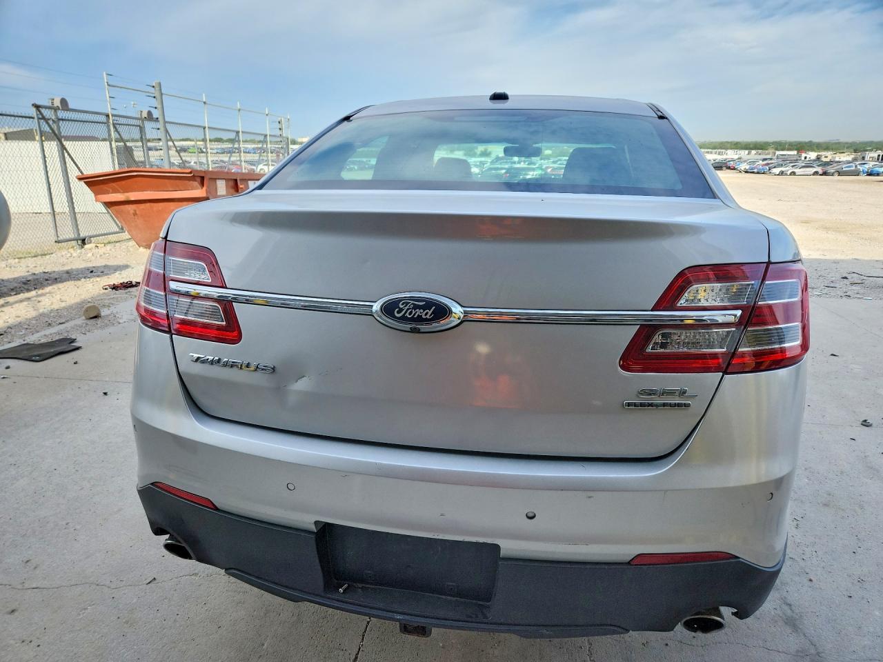 2018 Ford Taurus Sel - Image 6