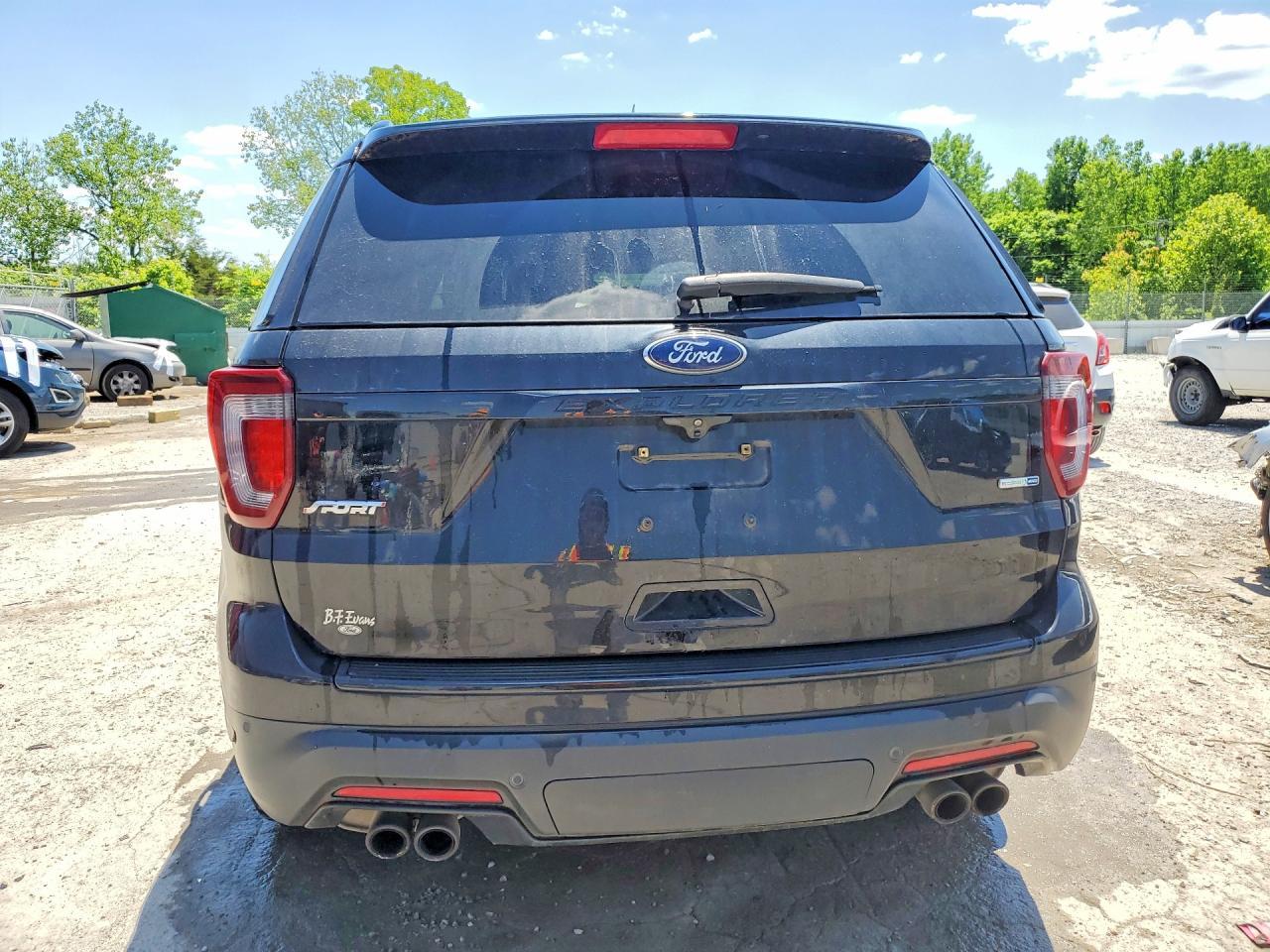 2018 Ford Explorer Sport - Фото 6