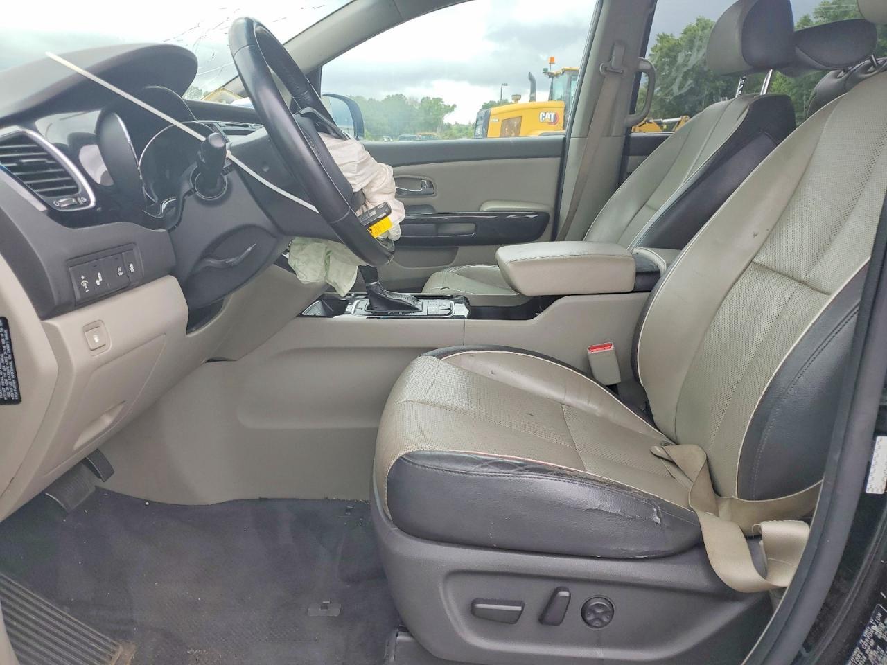 2015 Kia Sedona Sx - Фото 7