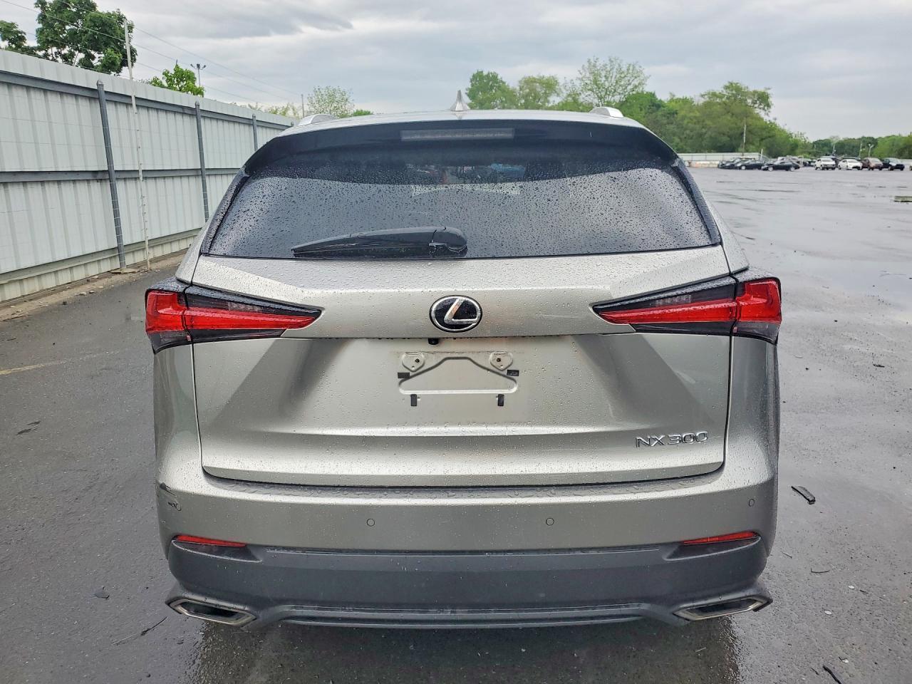 2021 Lexus Nx 300 Base - Image 6