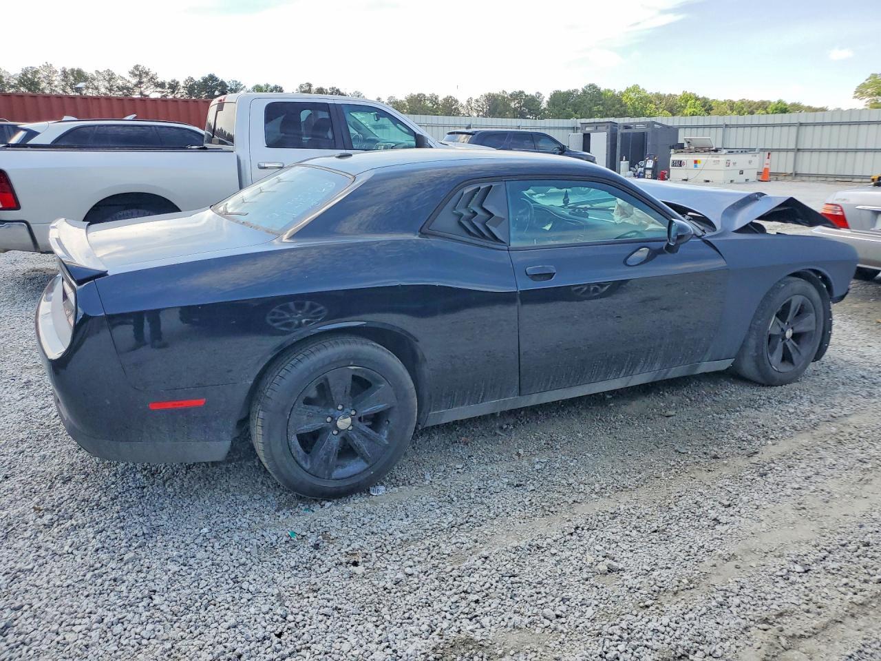 2020 Dodge Challenger Sxt - Фото 3