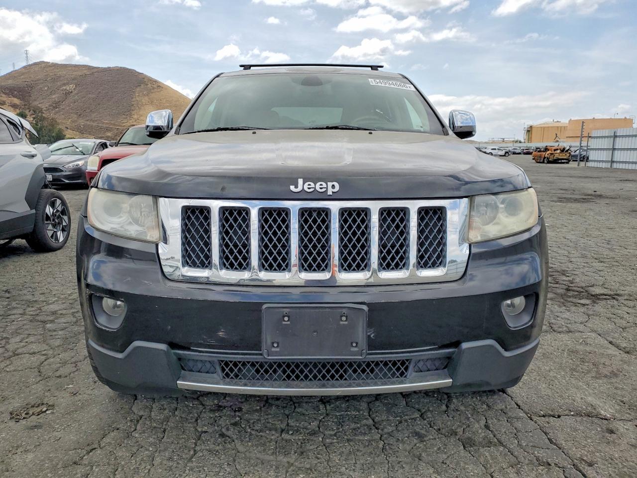 2012 Jeep Grand Cherokee Overland - Image 5