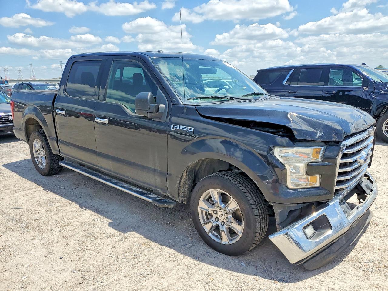 2015 Ford F150 Supercrew - Image 4