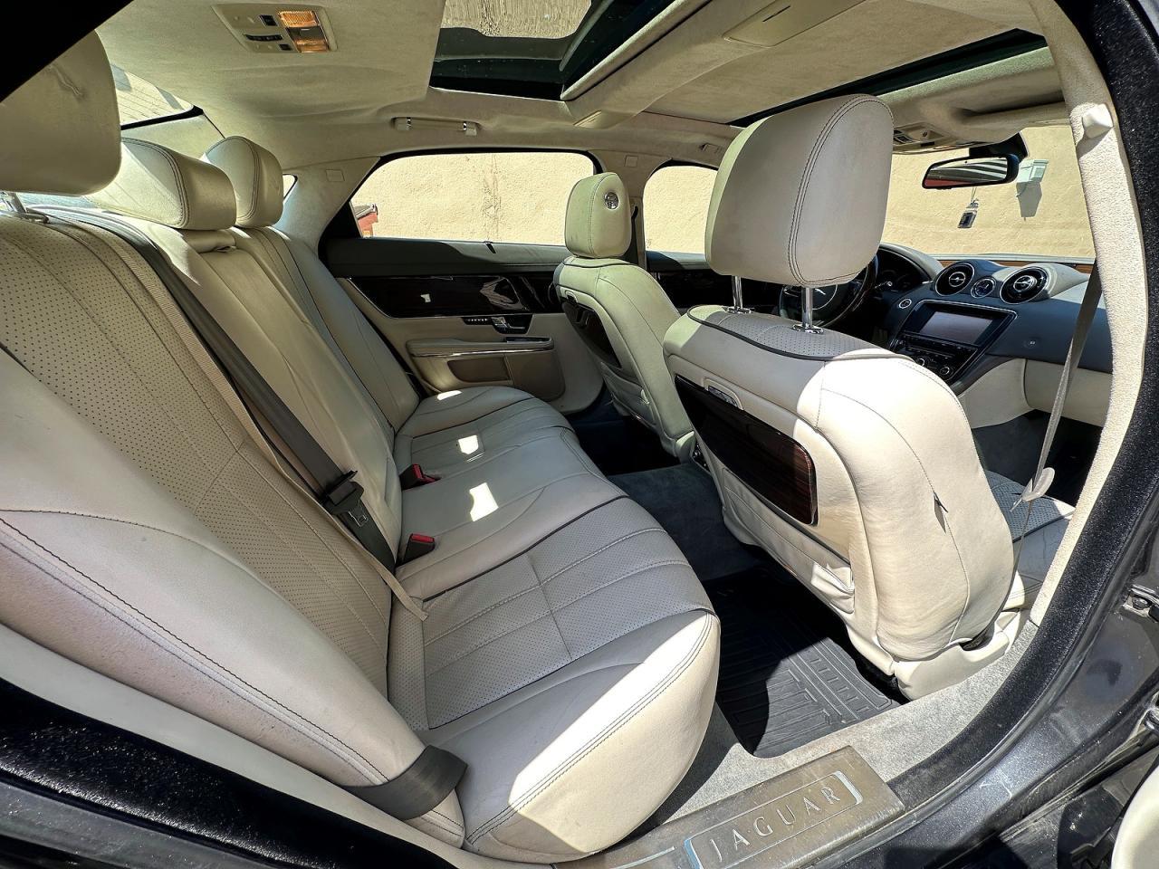 2011 Jaguar Xjl - Image 6