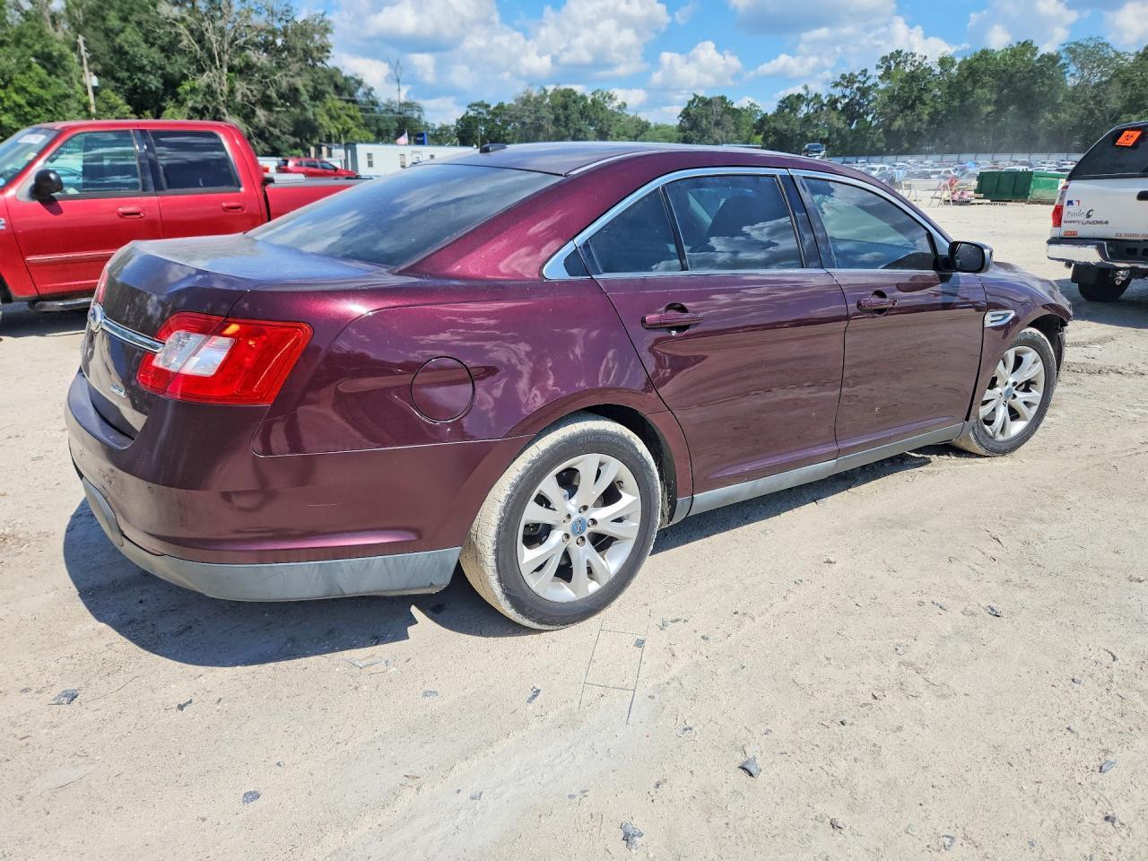 2011 Ford Taurus Sel - Фото 3