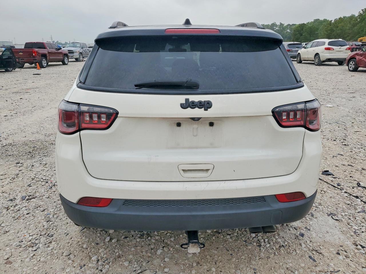 2020 Jeep Compass Latitude - Фото 6