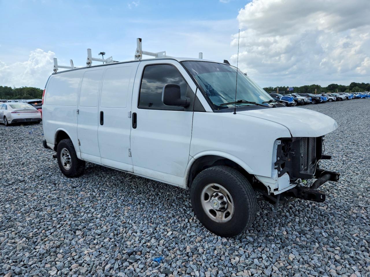 2022 Chevrolet Express G2500 - Image 4