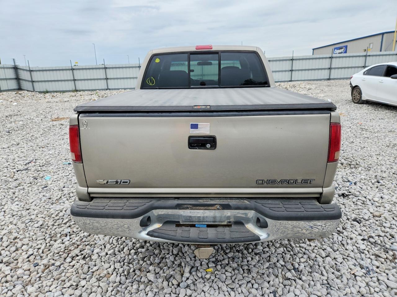 2002 Chevrolet S Truck S10 - Image 6