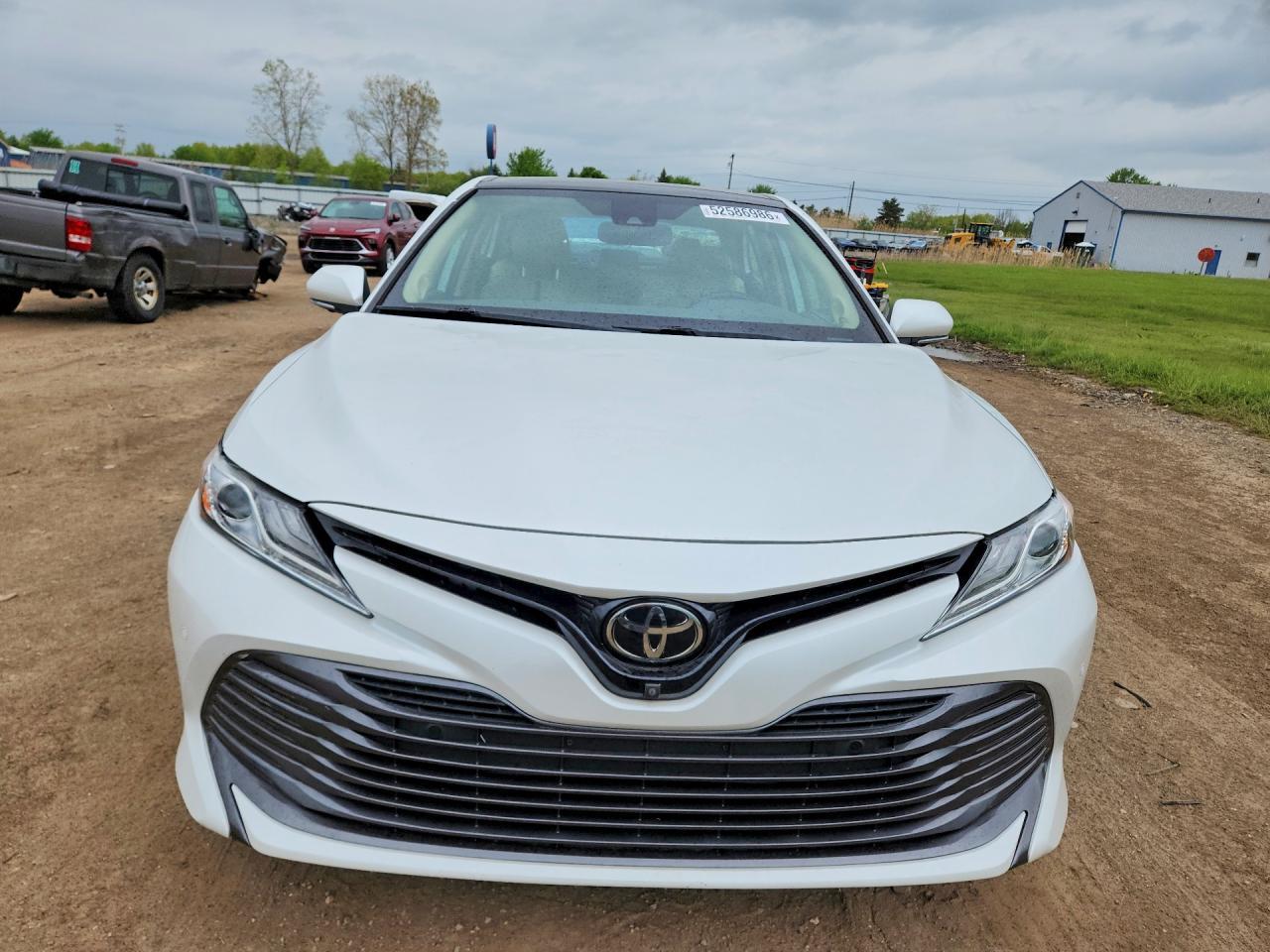 2019 Toyota Camry Xle - Image 5
