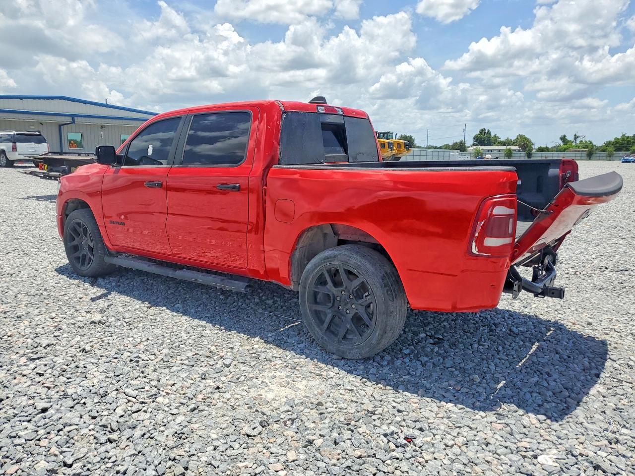 2024 Ram 1500 Laramie - Фото 2