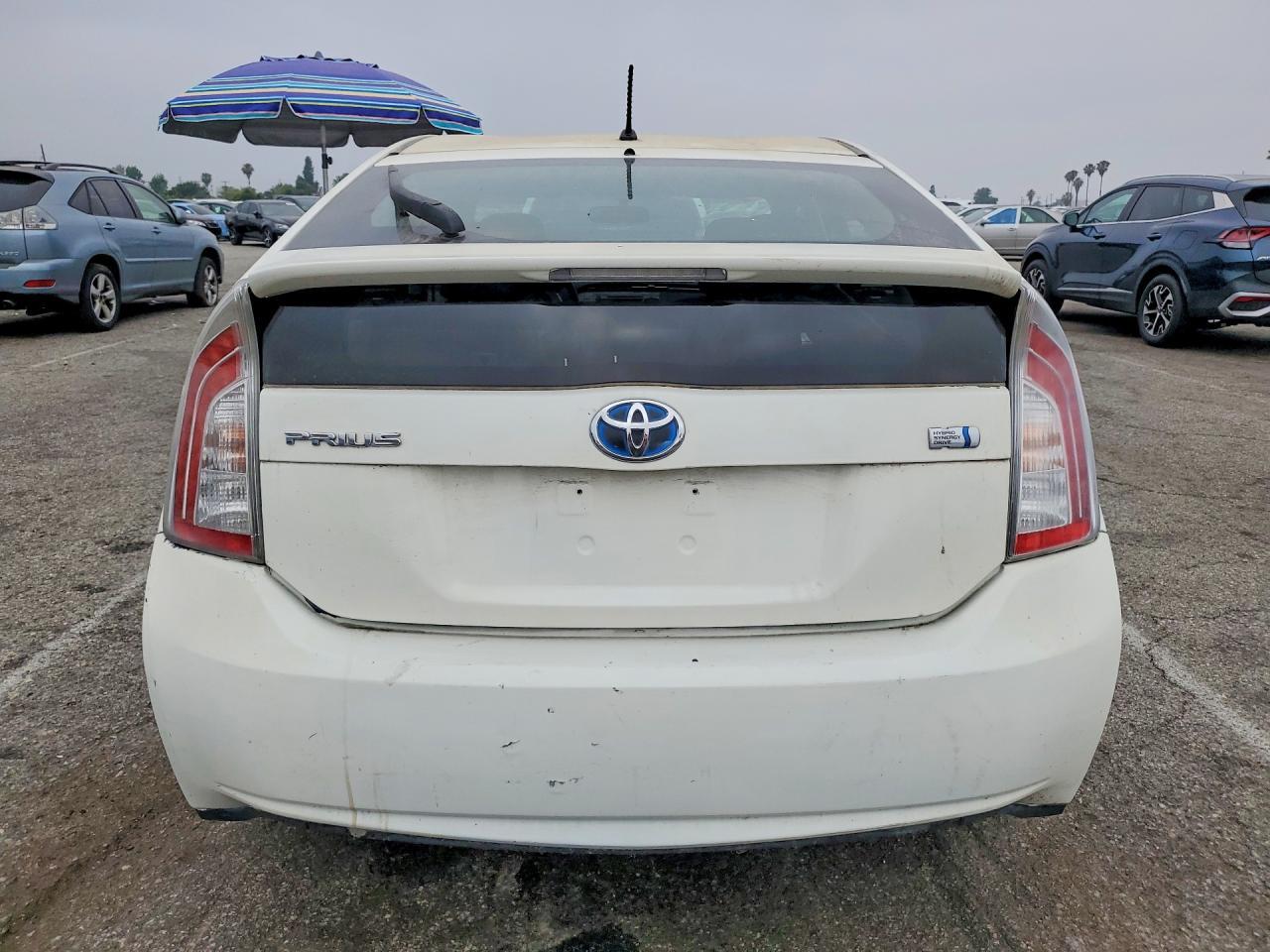 2012 Toyota Prius Two - Image 6