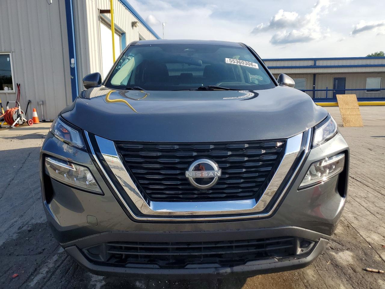 2022 Nissan Rogue Sv - Image 5