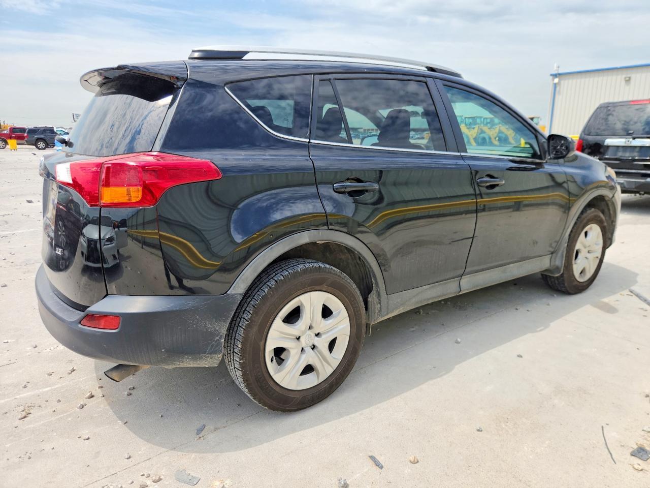 2015 Toyota Rav4 - Image 3
