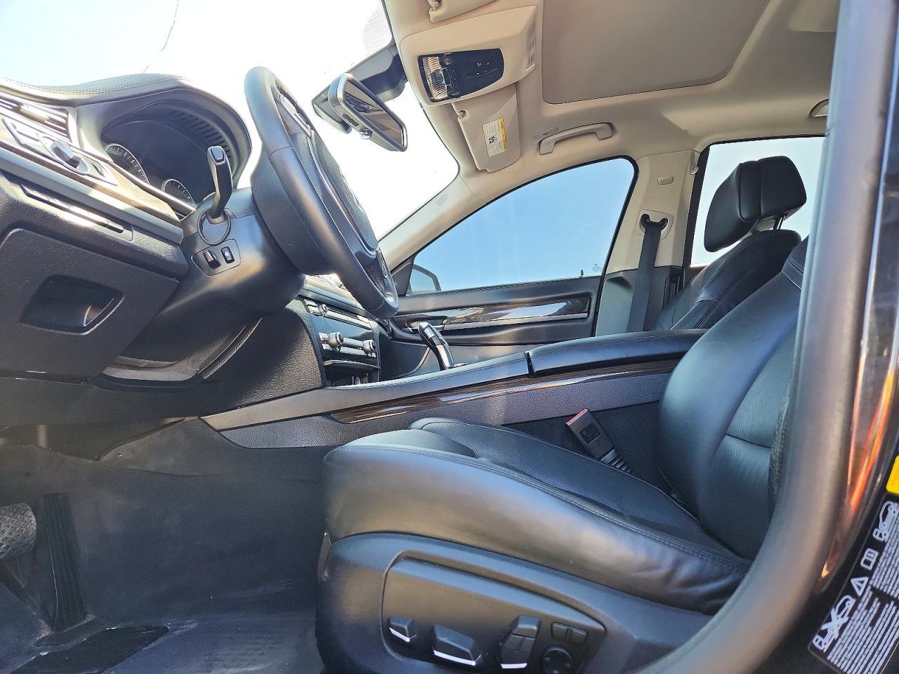 2013 BMW 750 Xi - Фото 7