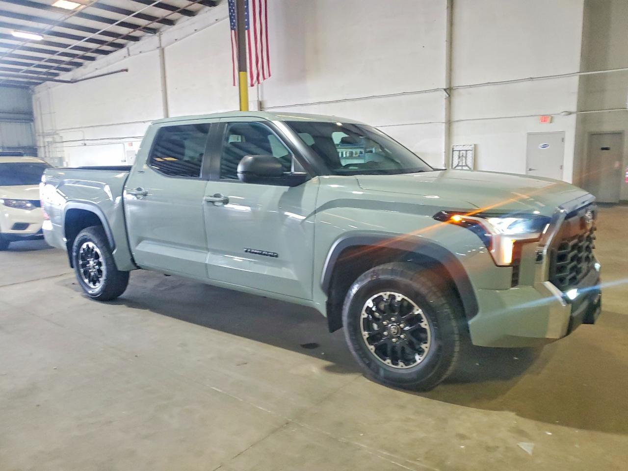 2025 Toyota Tundra Sr5 - Фото 4