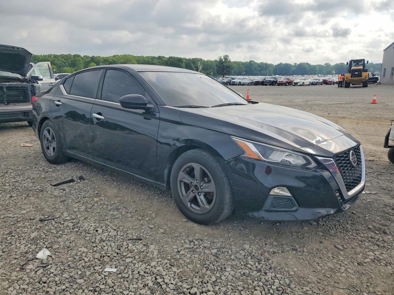 2020 Nissan Altima S - Фото 4