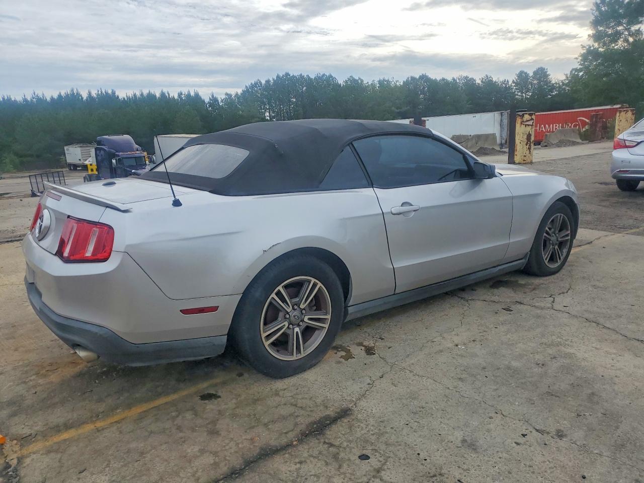 2012 Ford Mustang - Image 3